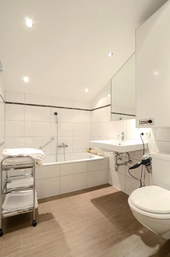 Zentrum Appartements Lorenzin ガシュルン エクステリア 写真